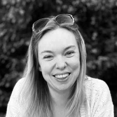 Dr Olivia Stanford headshot